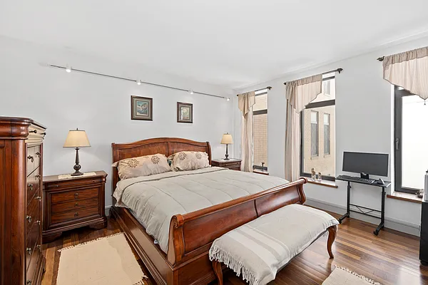 Sold by Douglas Elliman | media 4