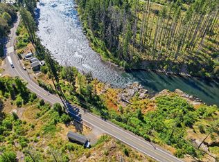47901 McKenzie Hwy, Vida, OR 97488