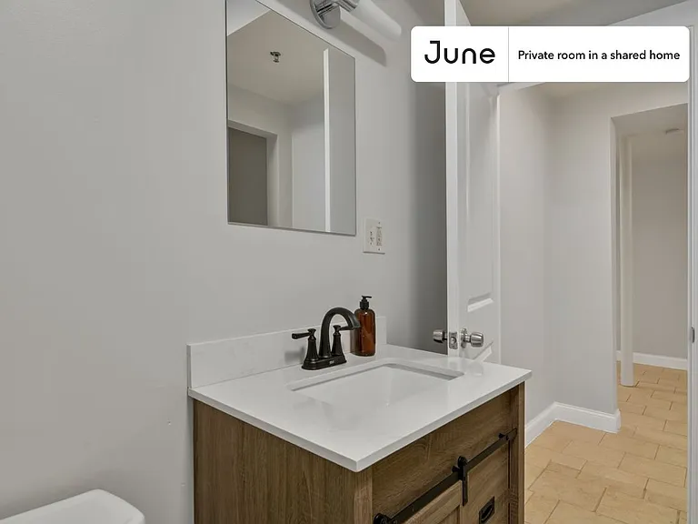 48 Dudley Pl #D — Photo 14