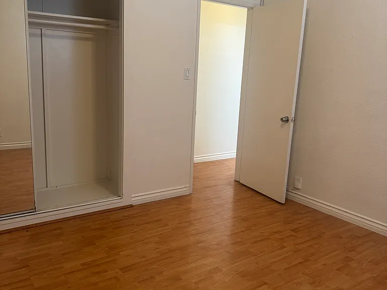 10324 Vantage St — Photo 7