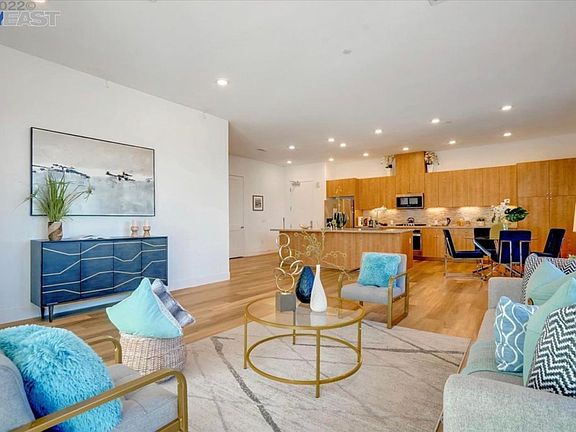 2nd image of 45128 Warm Springs Blvd #500
