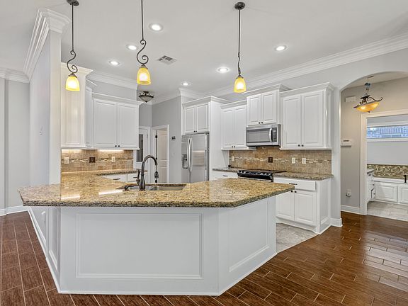 5th image of 1515 Tuscany Dr