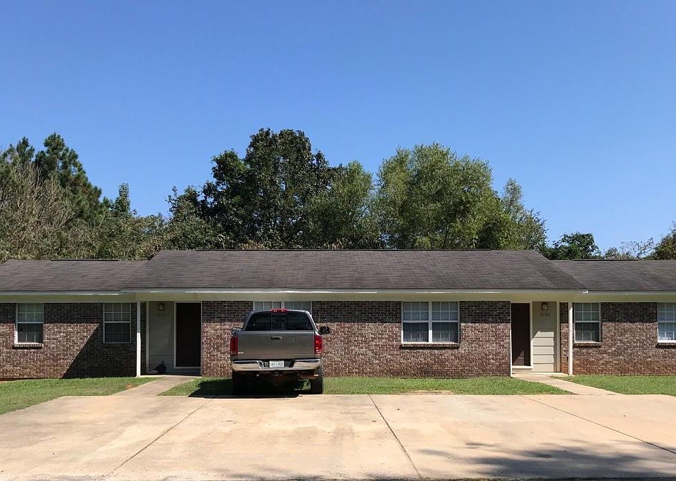 Front of duplex
