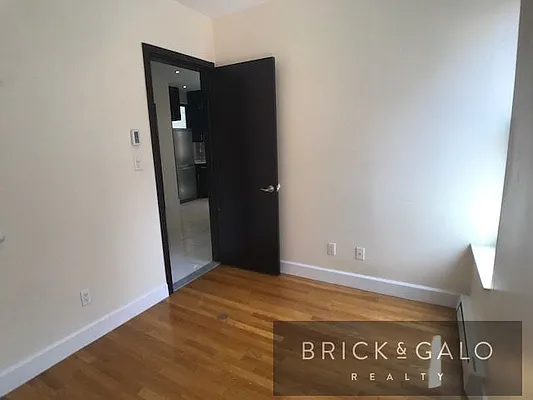 Rented by BRICK & GALO REALTY CORP | media 53