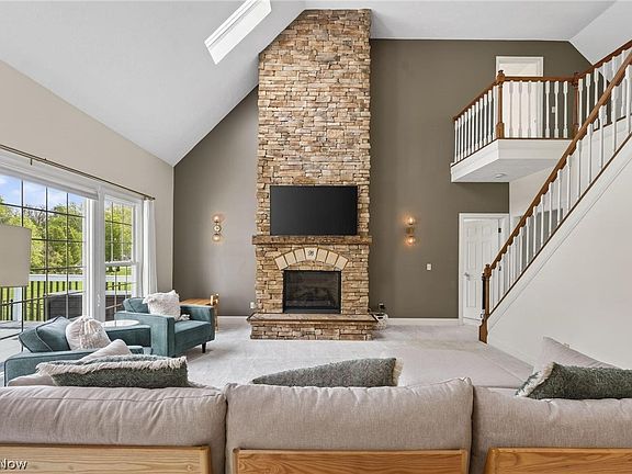 4th image of 11145 Bain Farm Ct
