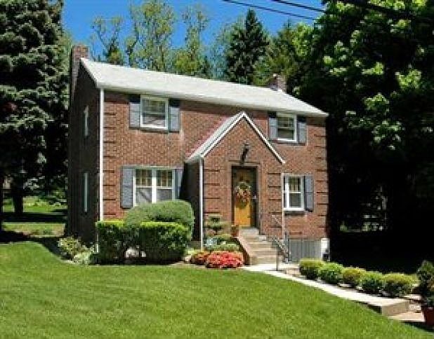 1st image of 126 Glenfield Dr