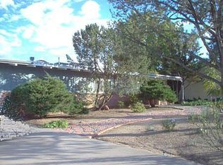 1916 Bryn Mawr Dr NE, Albuquerque, NM 87106