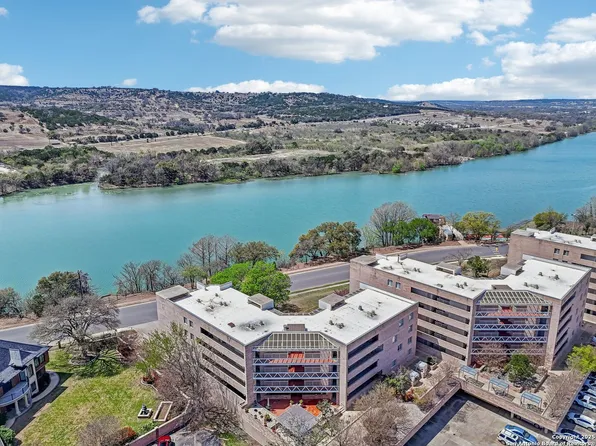 1000 Guadalupe St #1D & G3, Kerrville, TX 78028