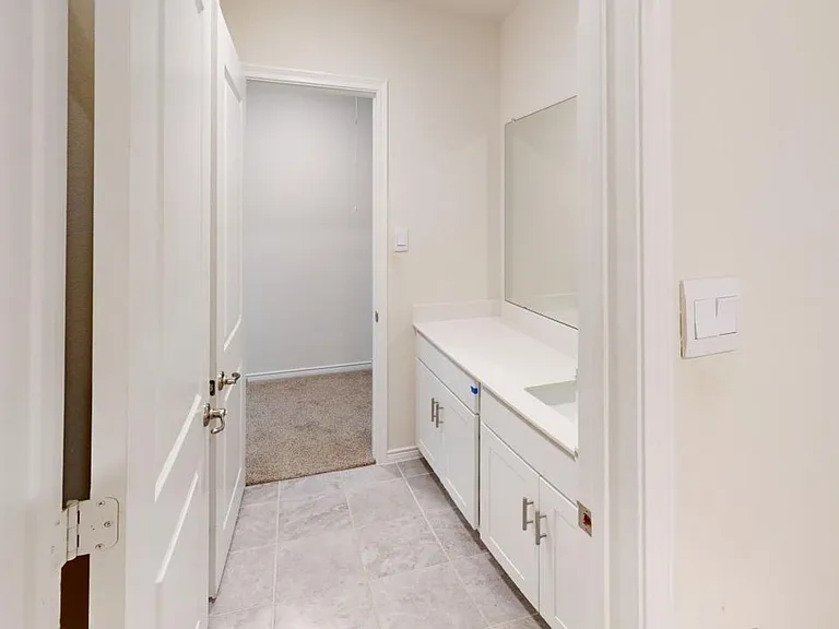 1526 Forever Way — Photo 21