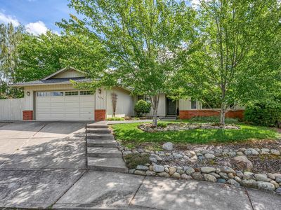 2220 Creston Ct, Medford, OR, 97504