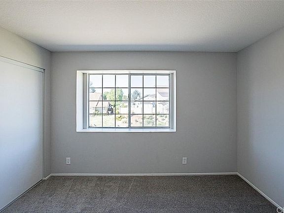 5th image of 22555 Hunwut Dr
