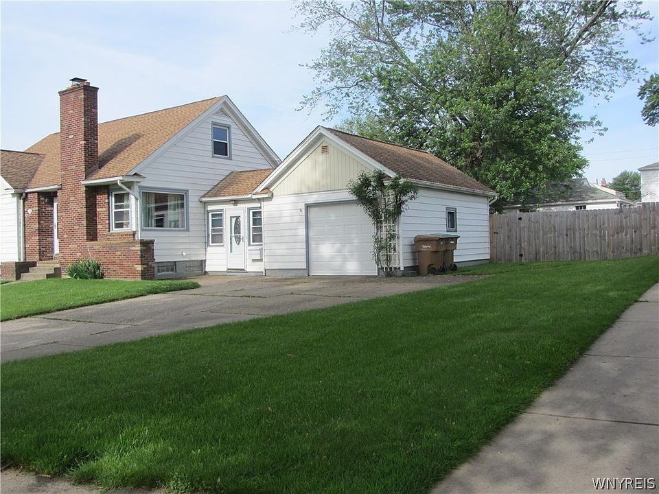 136 Cass Ave, Cheektowaga, NY 14206 Zillow