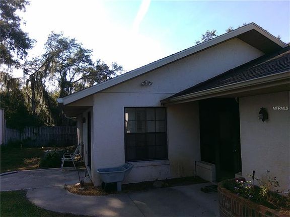 3rd image of 1517 Terrace Green Dr