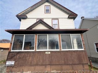 666-668 Emerson St, Rochester, NY 14613