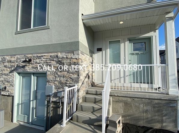 1023 E 1020 S
