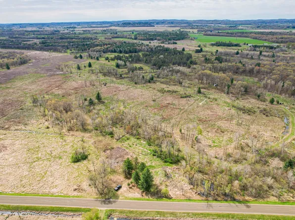 0 County Road C, New Lisbon, WI 53950