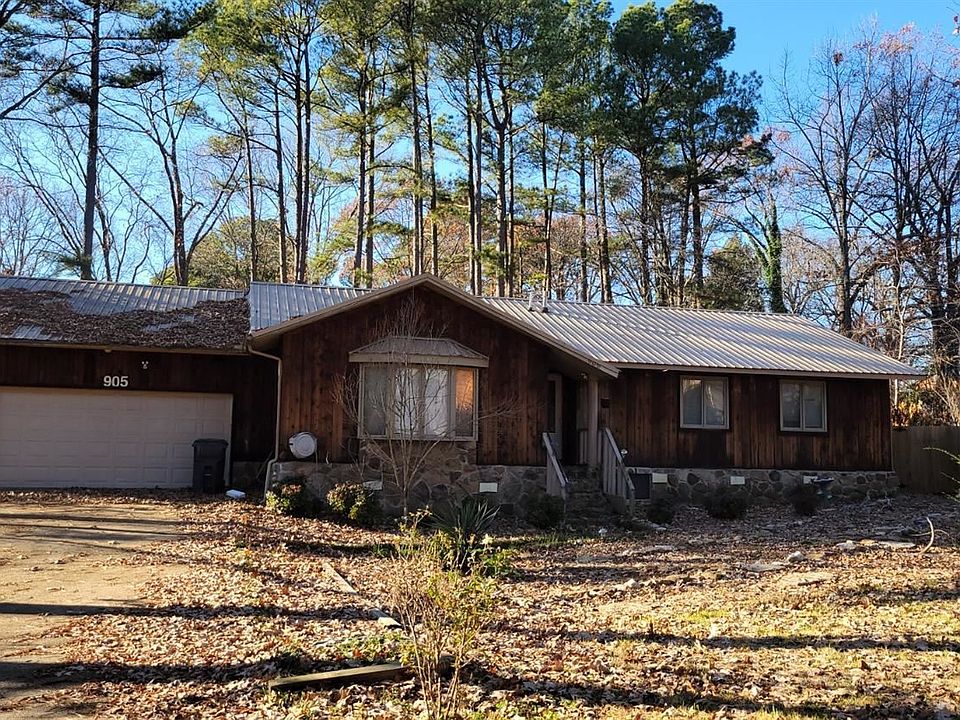 1st image of 905 Sylvan Hill Dr
