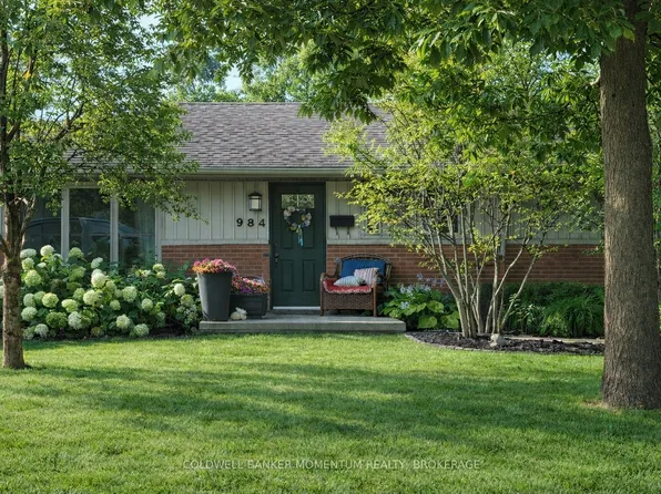 984 Plantation Rd, London, ON N6H 2Y4