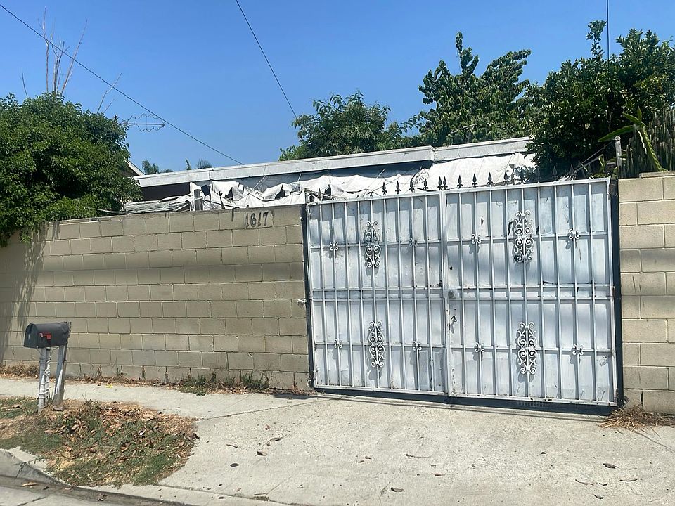 1st image of 1617 E Greenleaf Blvd