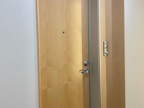 4th image of 555 Fulton St Suite 201