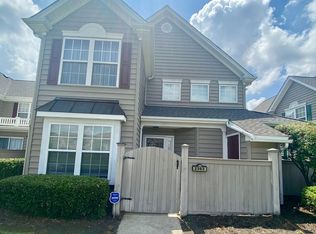 2363 Old Greenbrier Rd, Chesapeake, VA 23325