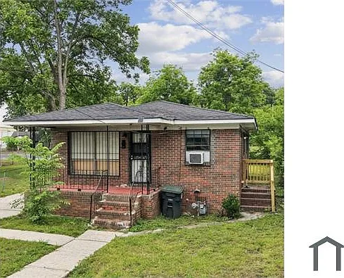 3 bed, 925 sqft, $1,150 — Photo 1