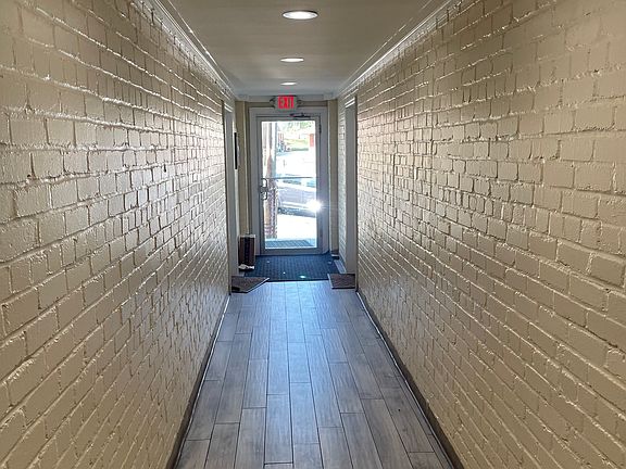 3rd image of 167 Glen Cove Ave #1G