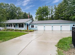 8521 Adams Rd, Huber Heights, OH 45424