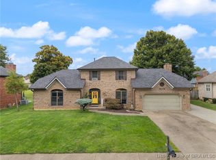 2419 Lakewood Blvd, Jeffersonville, IN 47130