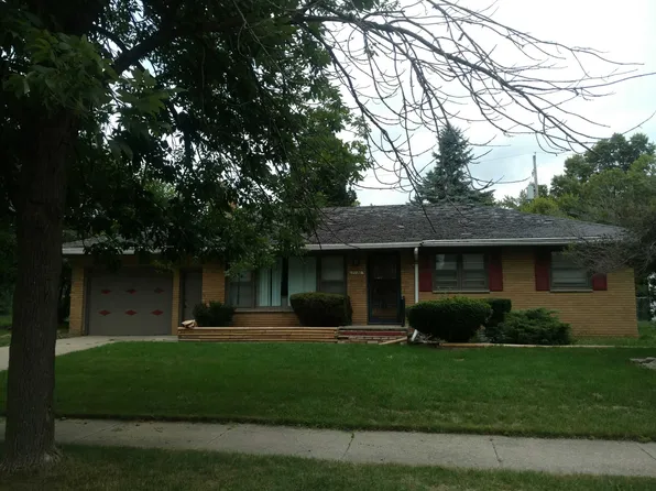 2136 Bruce Ave, Lansing, MI 48915