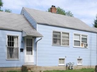 1712 Avenue C, Sterling, IL 61081