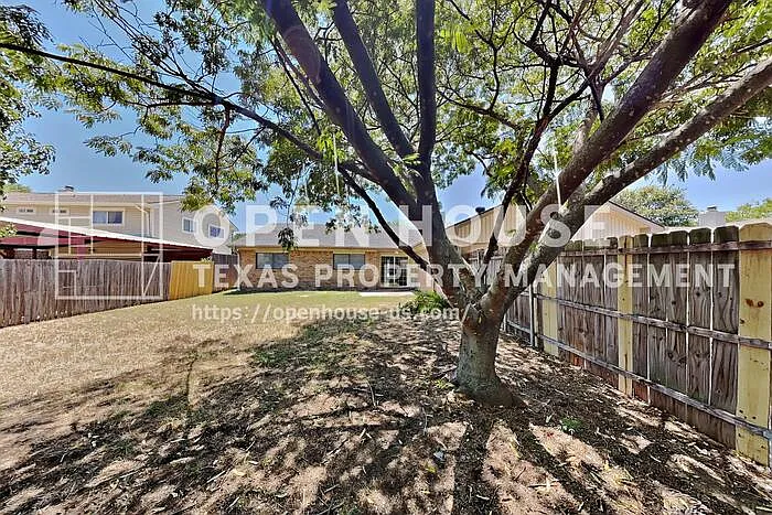 833 Harvest Glen Dr — Photo 21
