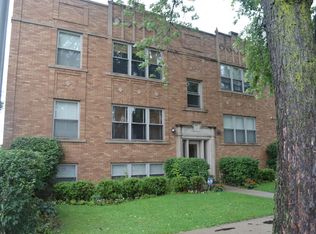 2458 W Grace St APT G, Chicago, IL 60618