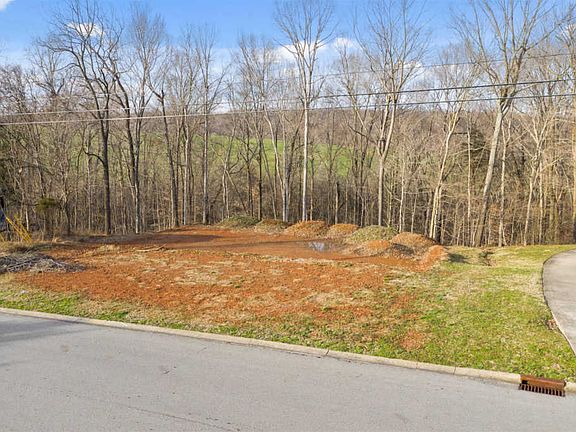 4th image of 3393 N Henderson Way