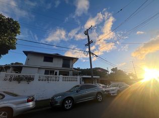 3649 Puuku Mauka Dr #B, Honolulu, HI 96818