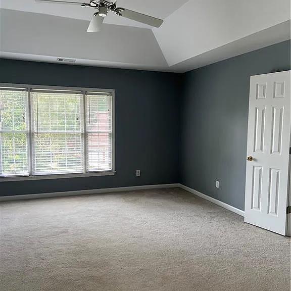 6435 Stapleford Ln — Photo 22