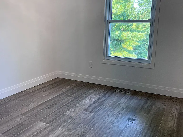 103 Guthrie Cres — Photo 25