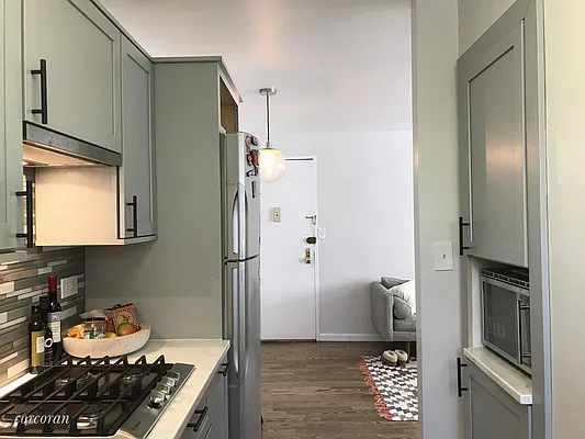 Rented by Corcoran | media 33