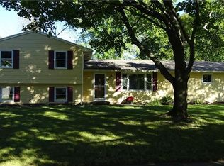 52 Virginia Manor Rd, Rochester, NY 14606