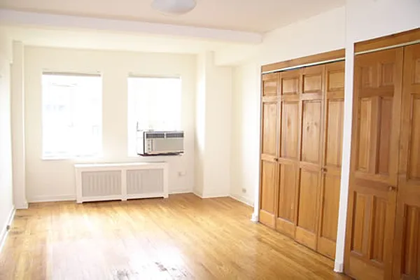 Rented by Steven Corcoran Real Estate | media 10