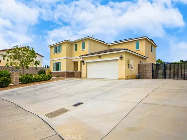 11703 Periwinkle Pl, Jurupa Valley, CA 91752