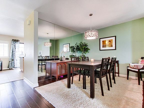 5th image of 3336 Caminito Eastbluff Unit 156