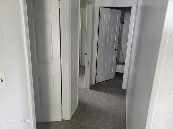 2nd image of 1806 Dixie Ave #A