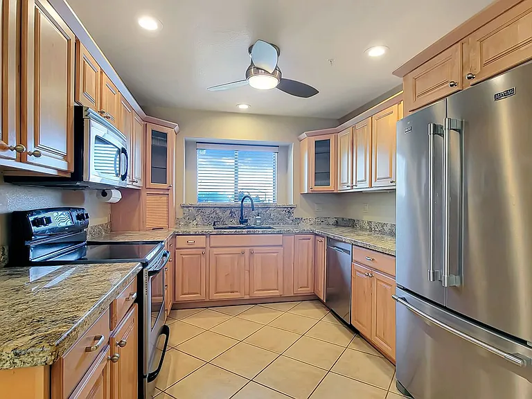 8817 E Dahlia Dr — Photo 7