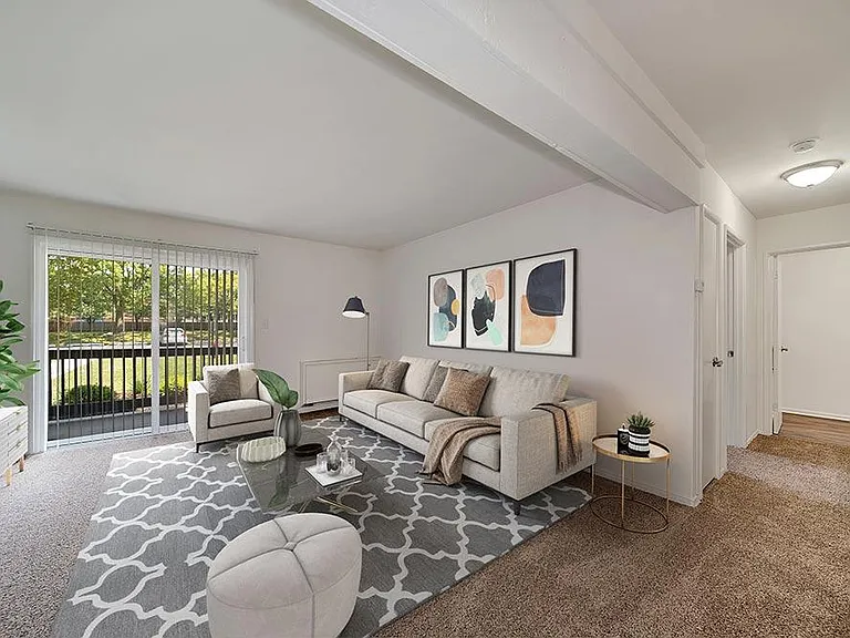 Darlington Court Apartments — Photo 16
