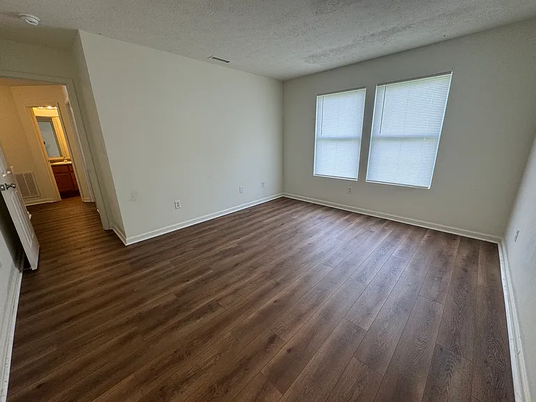 4082 Lassen Ln — Photo 17