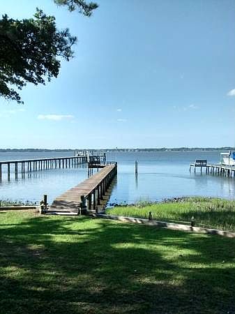 1st image of 202 Forest Knoll Dr
