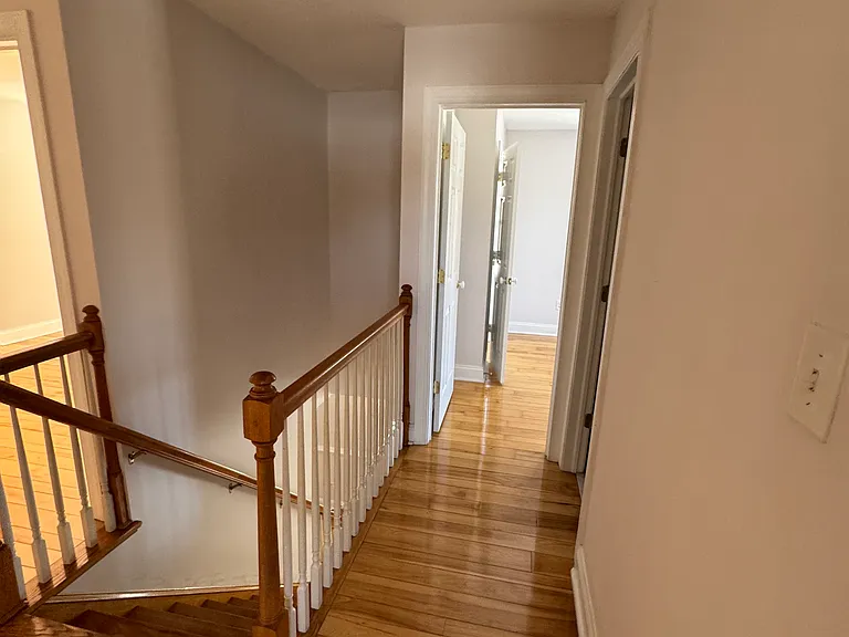 11238 Lake Shore Ct — Photo 9