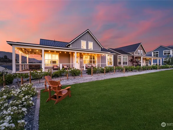 250 Bobcat Lane, Chelan, WA 98816