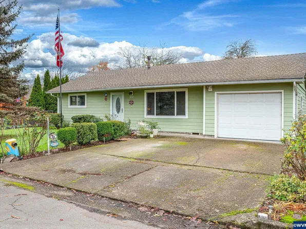 1090 22nd Ave SE, Albany, OR 97322